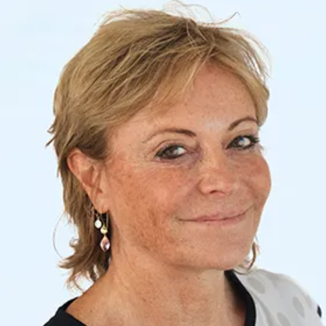 Julia Davies